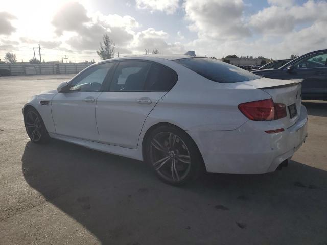 Снимка 2 от търг – 2013 BMW M5 с VIN WBSFV9C56DD096389