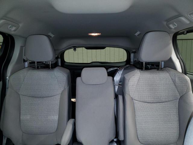 Photo 10 from auction – 2021 TOYOTA SIENNA LE with VIN 5TDKRKEC5MS013486