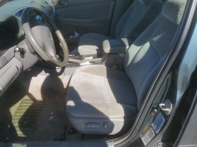 Photo 7 from auction – 2004 TOYOTA CAMRY LE with VIN 4T1BF32KX4U070641