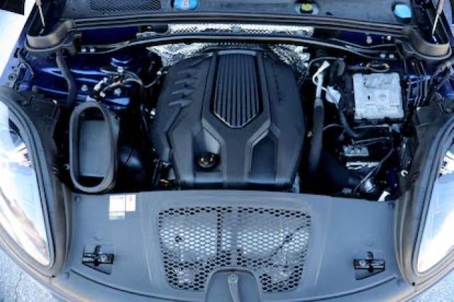 Photo 7 from auction – 2022 PORSCHE MACAN with VIN WP1AA2A52NLB00337