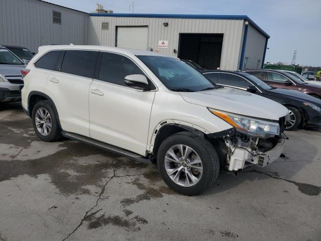 Photo 4 from auction – 2016 TOYOTA HIGHLANDER with VIN 5TDZKRFH4GS164295