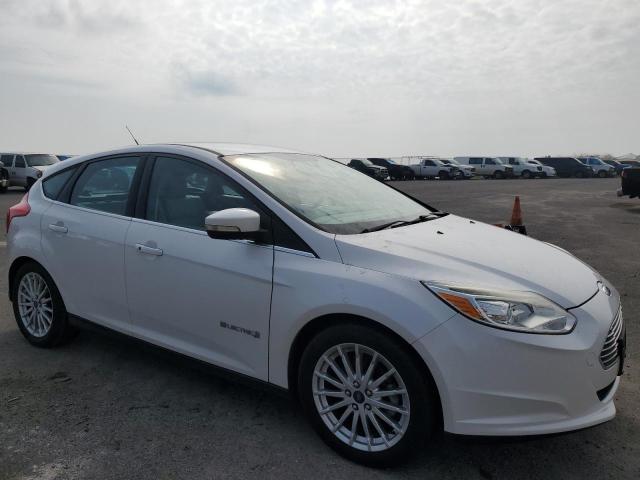 Photo 4 from auction – 2014 FORD FOCUS BEV with VIN 1FADP3R46EL199605
