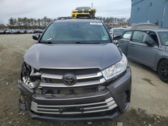 Photo 5 from auction – 2018 TOYOTA HIGHLANDER with VIN 5TDBZRFH4JS891831