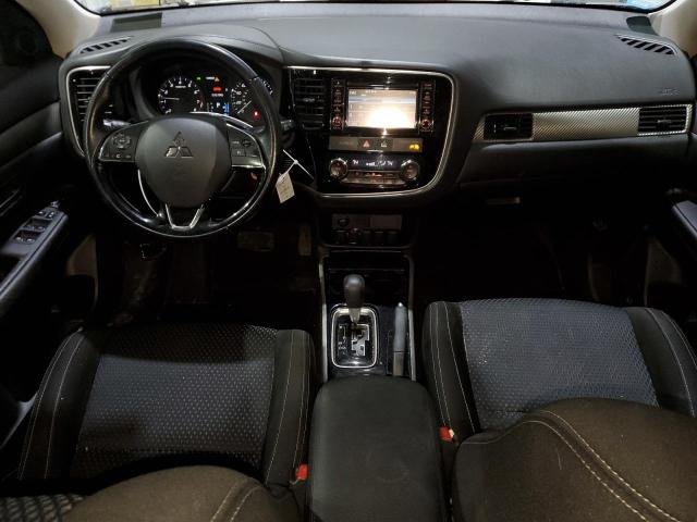 Photo 8 from auction – 2017 MITSUBISHI OUTLANDER with VIN JA4AZ2A34HZ015021
