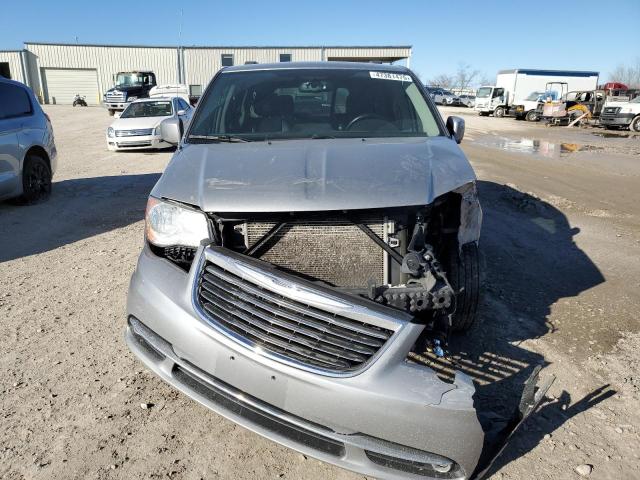 Photo 5 from auction – 2015 CHRYSLER TOWN & COU with VIN 2C4RC1BG2FR595351