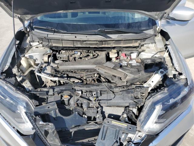 Photo 11 from auction – 2018 NISSAN ROGUE S with VIN KNMAT2MT0JP602711