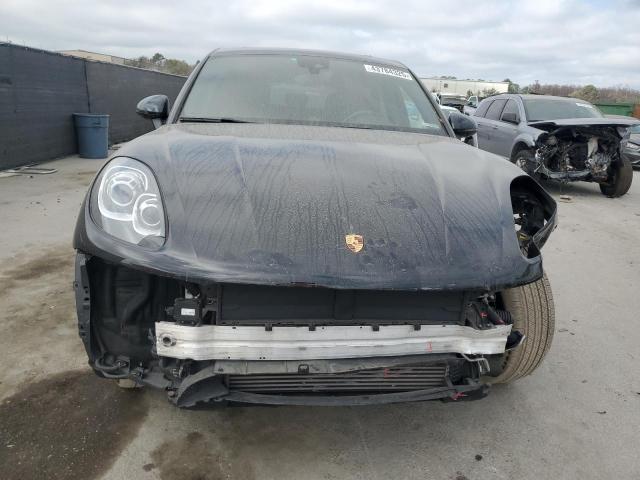 Photo 5 from auction – 2018 PORSCHE MACAN with VIN WP1AA2A53JLB17402