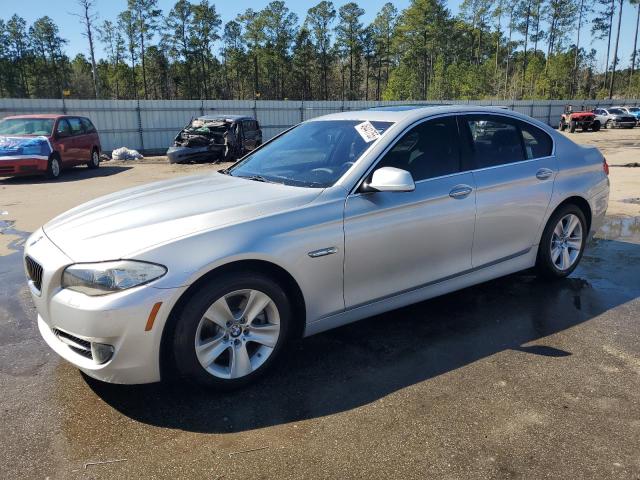 BMW 528 I 2013 with VIN WBAXG5C56DDY31268 - Photo from auction