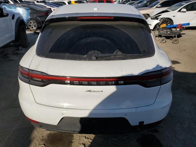Photo 6 from auction – 2019 PORSCHE MACAN with VIN WP1AA2A59KLB08608