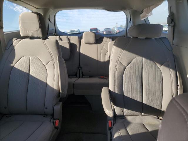 Photo 10 from auction – 2017 CHRYSLER PACIFICA L with VIN 2C4RC1CG9HR502522