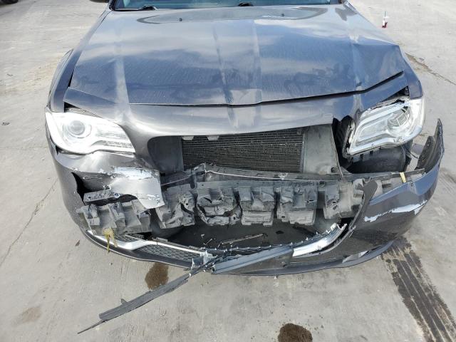 Снимка 11 от търг – 2017 CHRYSLER 300 LIMITE с VIN 2C3CCAAG4HH614521