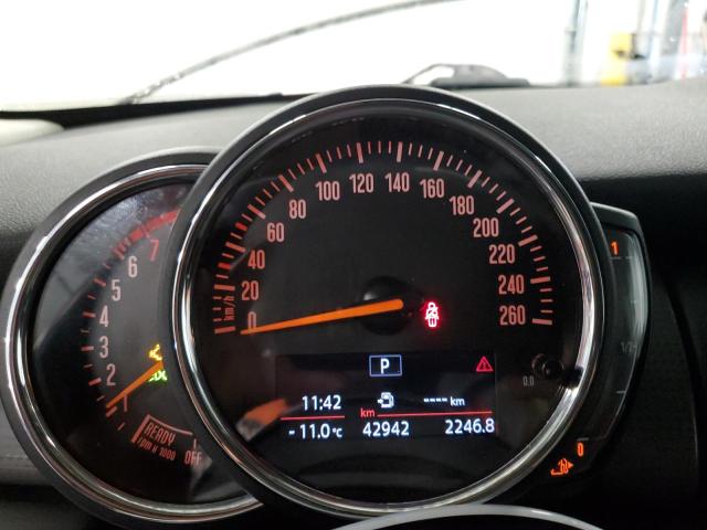 Photo 9 from auction – 2021 MINI COOPER with VIN WMWXR3C07M2N73695