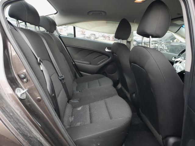 Photo 10 from auction – 2017 KIA FORTE LX with VIN 3KPFK4A77HE098969