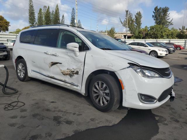 Photo 4 from auction – 2019 CHRYSLER PACIFICA T with VIN 2C4RC1BG2KR505996