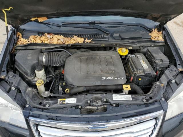 Photo 12 from auction – 2016 CHRYSLER TOWN & COU with VIN 2C4RC1BG5GR213816