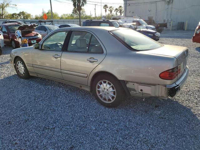 Photo 2 from auction – 2000 MERCEDES-BENZ E 320 with VIN WDBJF65J4YB110085
