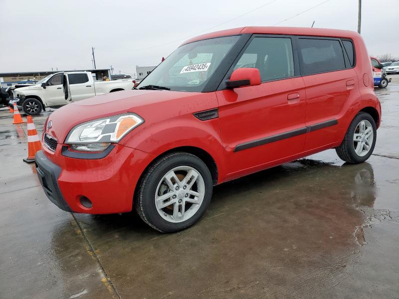 KIA SOUL + 2010 with VIN KNDJT2A29A7125921 - Photo from auction