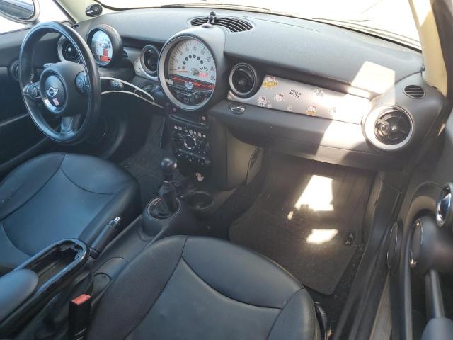 Снимка 8 от търг – 2011 MINI COOPER с VIN WMWSU3C51BT251839