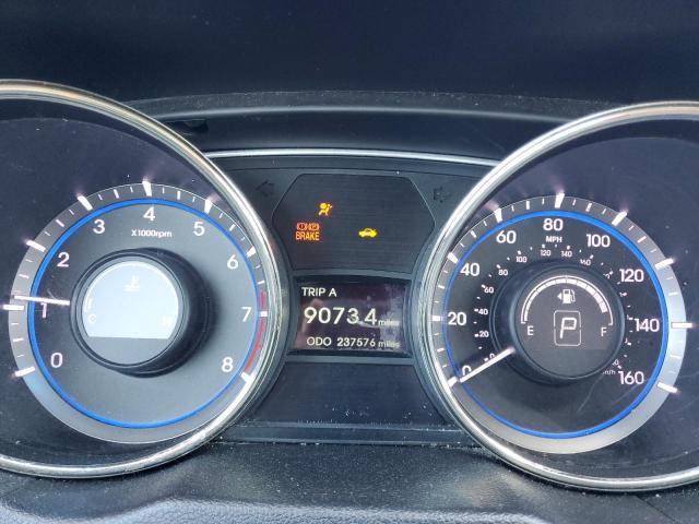 Photo 9 from auction – 2012 HYUNDAI SONATA SE with VIN 5NPEC4AC2CH374467