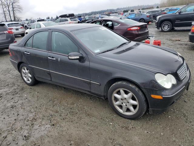 Photo 4 from auction – 2002 MERCEDES-BENZ C 320 with VIN WDBRF64J52F288883