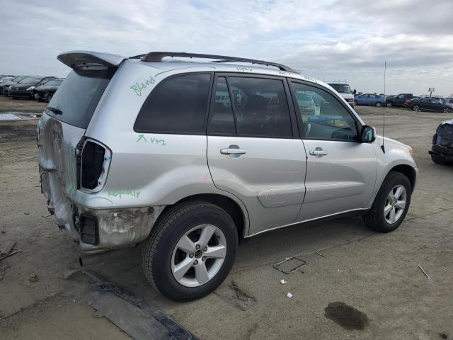 Photo 3 from auction – 2005 TOYOTA RAV4 with VIN JTEHD20V750039539