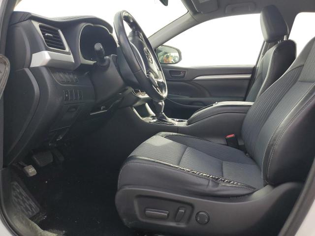 Photo 7 from auction – 2015 TOYOTA HIGHLANDER with VIN 5TDZKRFH2FS077882