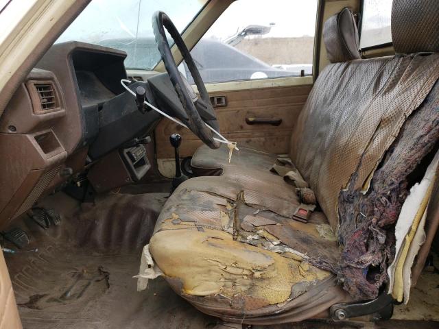 Photo 7 from auction – 1985 TOYOTA PICKUP 1/2 with VIN JT4RN50R2F0100808