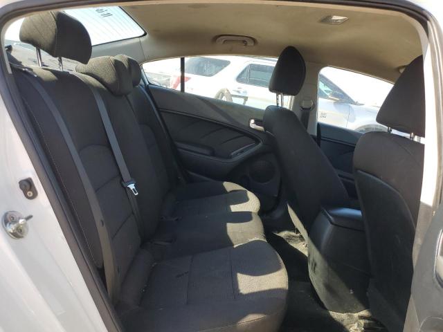 Photo 10 from auction – 2018 KIA FORTE LX with VIN 3KPFK4A72JE270752