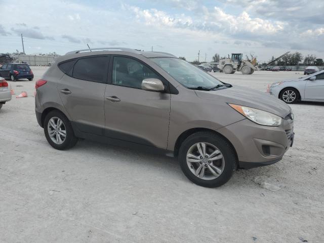 Photo 4 from auction – 2012 HYUNDAI TUCSON GLS with VIN KM8JUCAC1CU477192