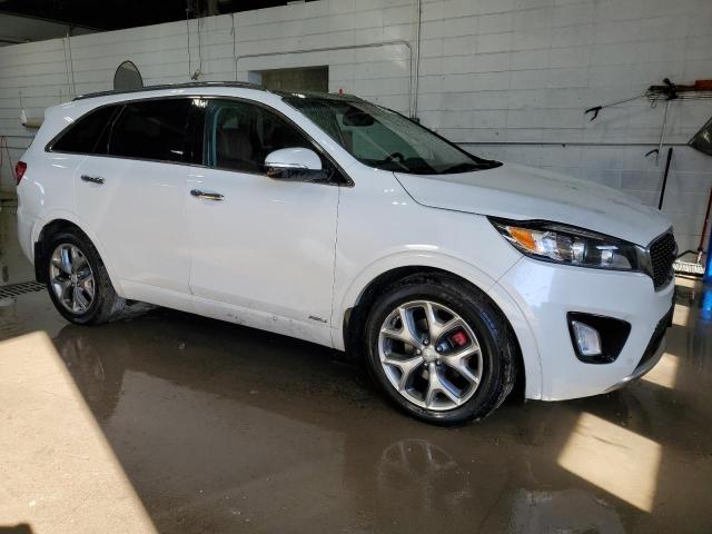 Photo 4 from auction – 2017 KIA SORENTO SX with VIN 5XYPKDA50HG323089