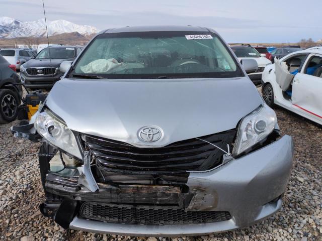 Photo 5 from auction – 2012 TOYOTA SIENNA LE with VIN 5TDJK3DC8CS031664