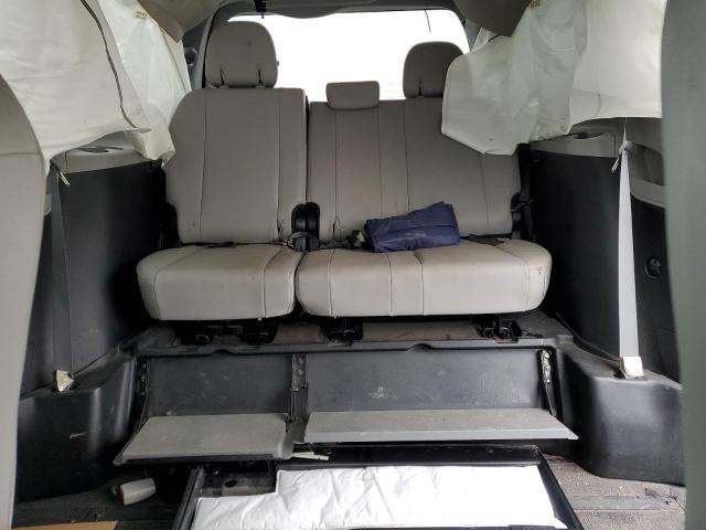 Photo 10 from auction – 2016 TOYOTA SIENNA XLE with VIN 5TDYK3DC5GS726429