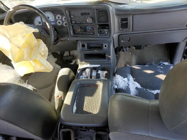 Photo 8 from auction – 2003 CHEVROLET SILVERADO with VIN 2GCEK19N731383335