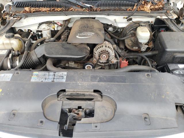 Photo 11 from auction – 2006 CHEVROLET SILVERADO with VIN 1GCEK19T76E110218
