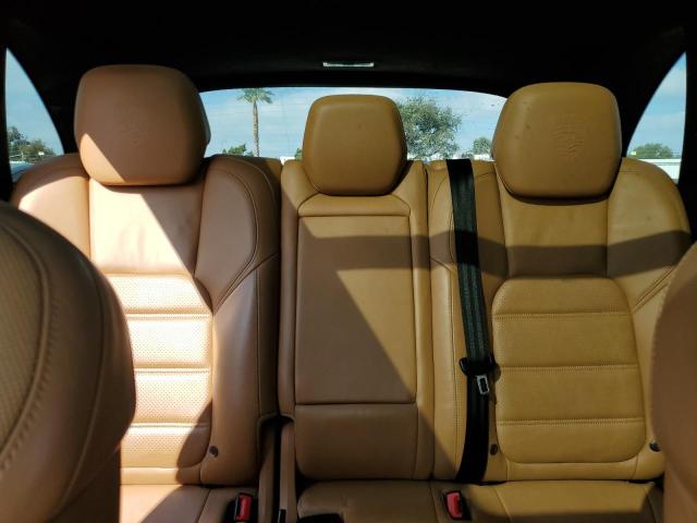 Photo 10 from auction – 2015 PORSCHE CAYENNE TU with VIN WP1AC2A21FLA80938