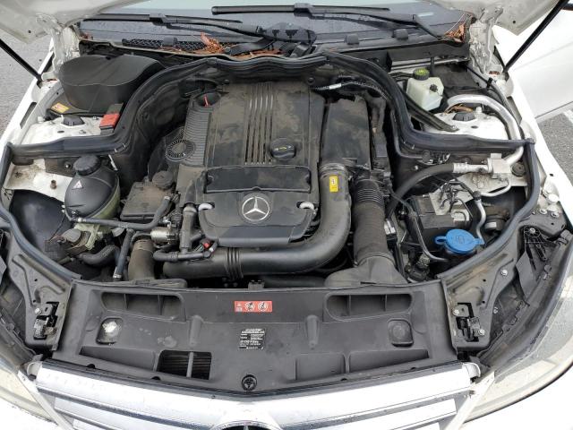 Photo 11 from auction – 2013 MERCEDES-BENZ C 250 with VIN WDDGF4HB6DR282971