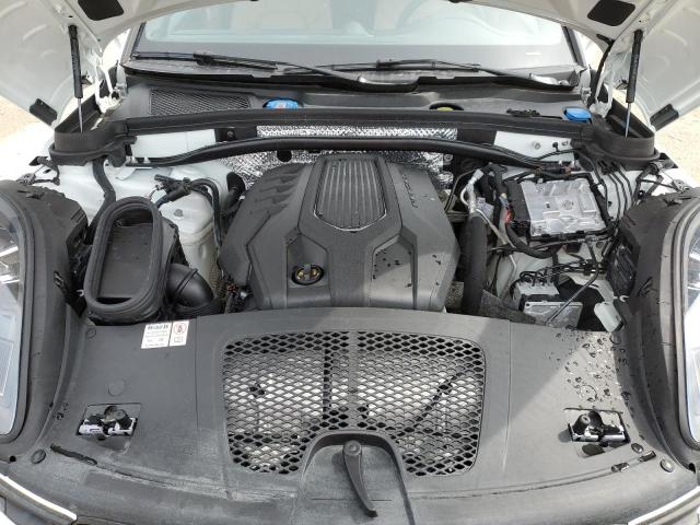 Photo 12 from auction – 2025 PORSCHE MACAN BASE with VIN WP1AA2A52SLB00527