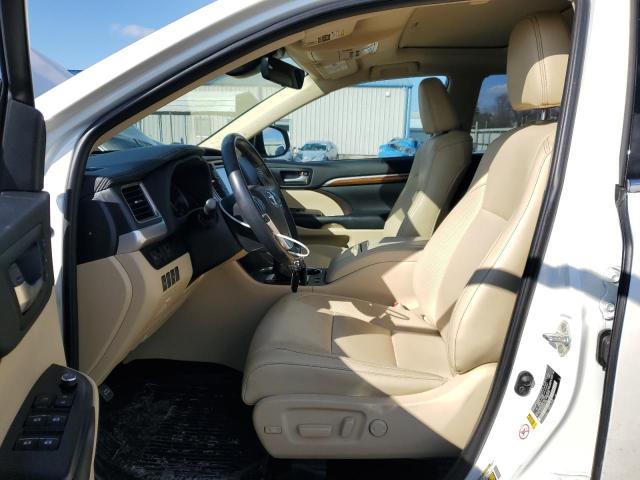 Photo 7 from auction – 2019 TOYOTA HIGHLANDER with VIN 5TDDZRFH4KS944294