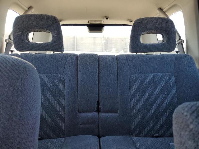 Photo 10 from auction – 2001 HONDA CR-V with VIN JHLRD18681C050190