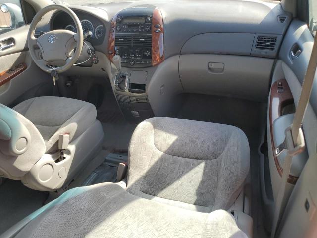 Photo 8 from auction – 2004 TOYOTA SIENNA XLE with VIN 5TDZA22C54S192526