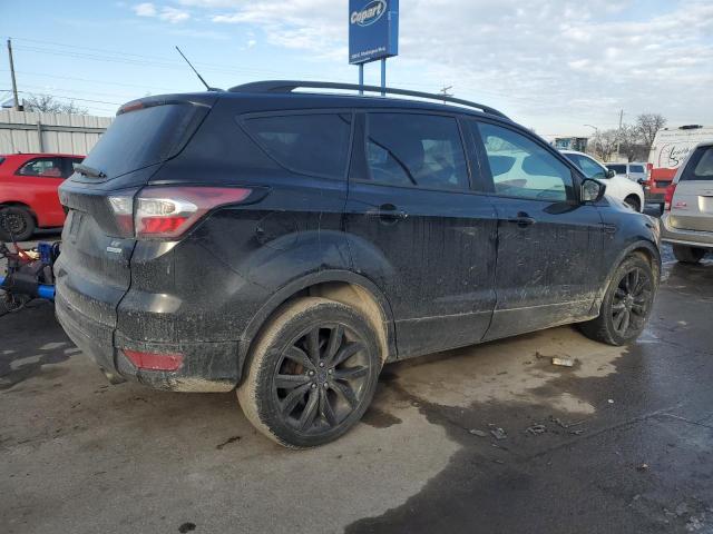 Photo 3 from auction – 2017 FORD ESCAPE SE with VIN 1FMCU0GDXHUE14056