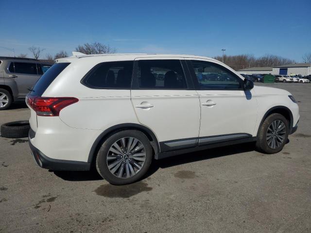 Photo 3 from auction – 2020 MITSUBISHI OUTLANDER with VIN JA4AD2A33LZ045053