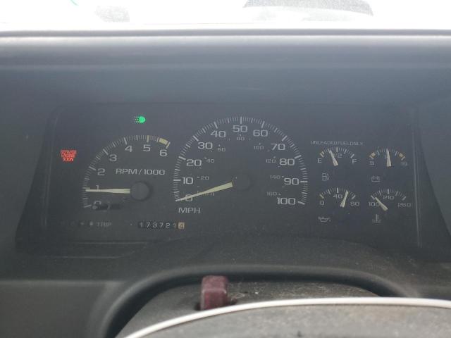Фото 9 с аукциона – 1996 CHEVROLET GMT-400 C1 с VIN 2GCEC19M5T1136951