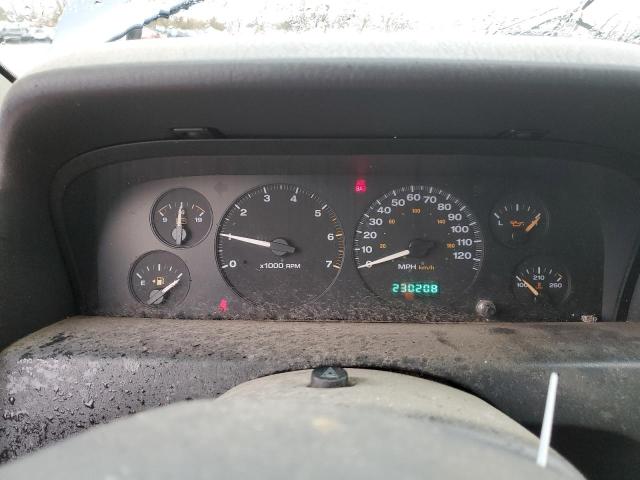 Photo 9 from auction – 2002 JEEP GRAND CHER with VIN 1J4GW48S02C220230