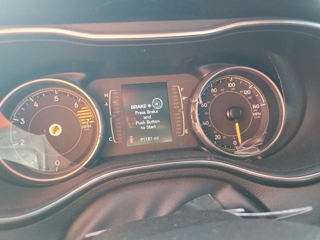 Photo 9 from auction – 2019 JEEP CHEROKEE L with VIN 1C4PJLLB4KD120373
