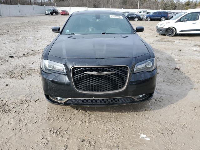 Photo 5 from auction – 2016 CHRYSLER 300 S with VIN 2C3CCAGG6GH296164