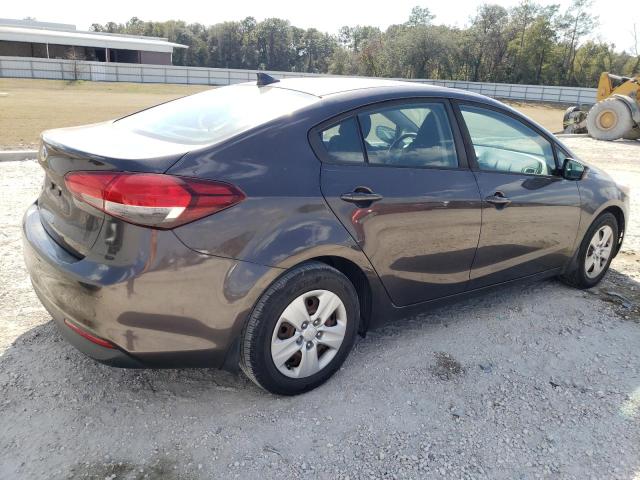 Photo 3 from auction – 2017 KIA FORTE LX with VIN 3KPFK4A7XHE134329