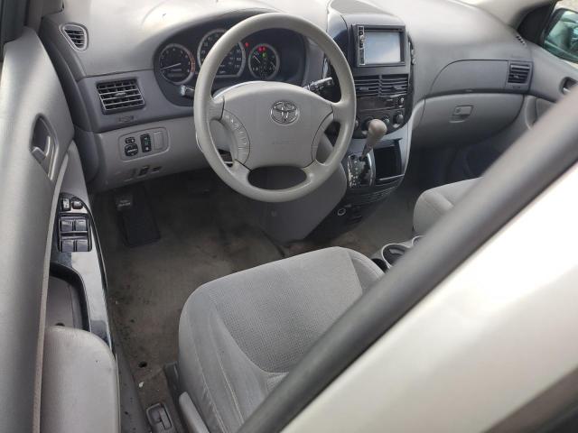 Photo 8 from auction – 2005 TOYOTA SIENNA CE with VIN 5TDZA23C95S302560