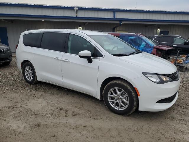 Photo 4 from auction – 2023 CHRYSLER VOYAGER LX with VIN 2C4RC1CG0PR533690