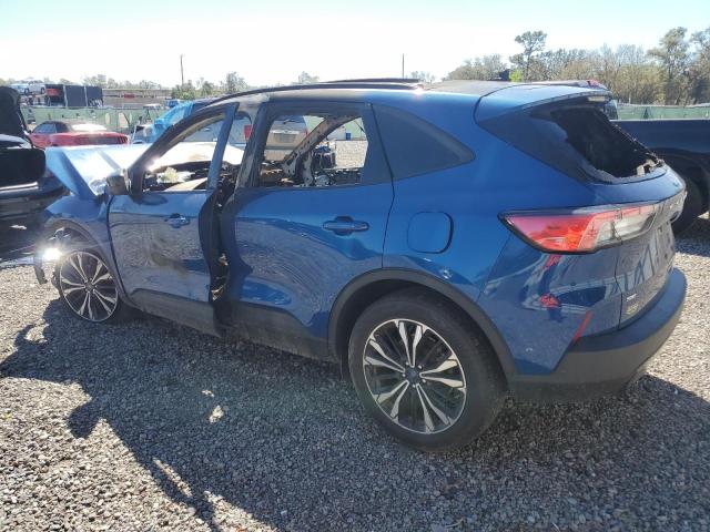 Photo 2 from auction – 2022 FORD ESCAPE SE with VIN 1FMCU0G64NUB68411